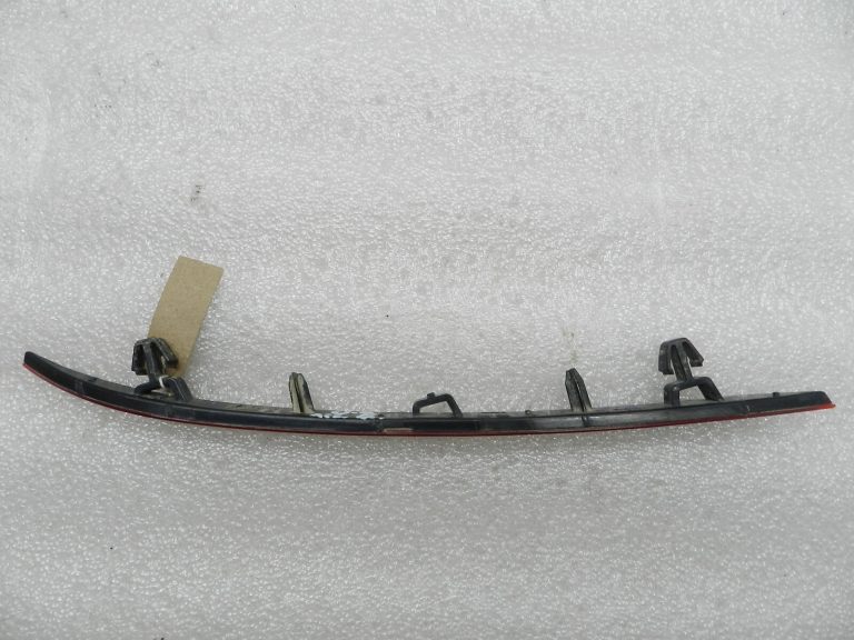 Opel Insignia B Oriģinālais kreisais atstarotājs 13460219