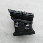 Opel Insignia B oriģināls ventilācijas režģis ventilācijas atveres centrālais kreisais stūrītis