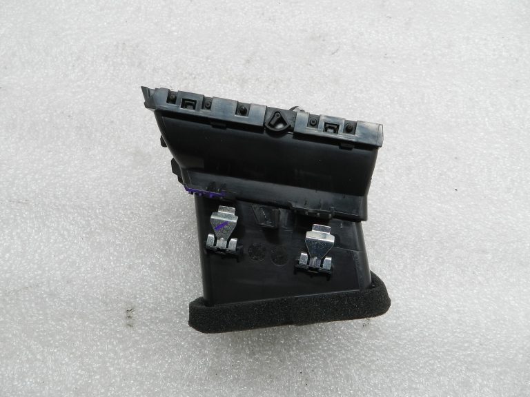 Opel Insignia B oriģināls ventilācijas režģis ventilācijas atveres centrālais kreisais stūrītis
