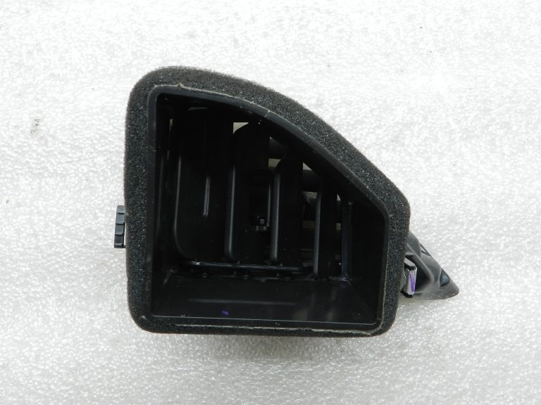 Opel Insignia B oriģināls ventilācijas režģis ventilācijas atveres centrālajā labajā pusē