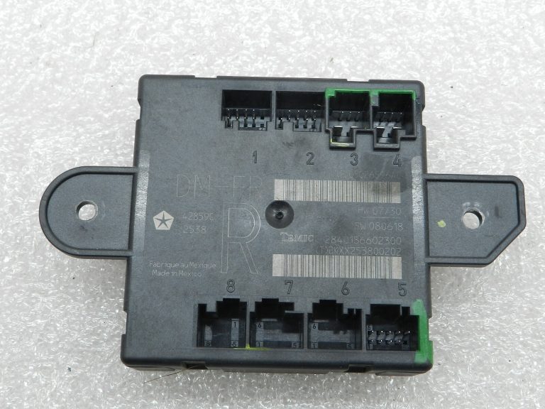 Chrysler Grand Voyager oriģinālais durvju vadības bloks priekšējais labais