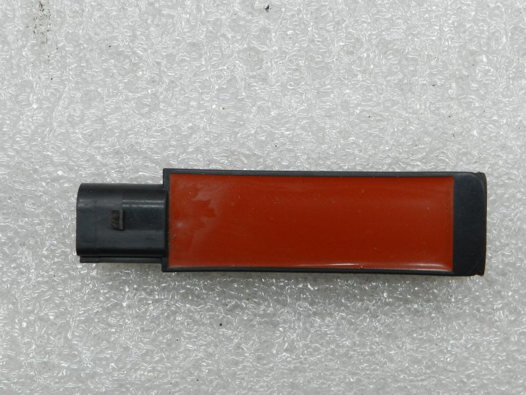 VW Audi Audi Seat Skoda Oriģinālā antenas bezatslēgu atslēga Kessy aizmugurē