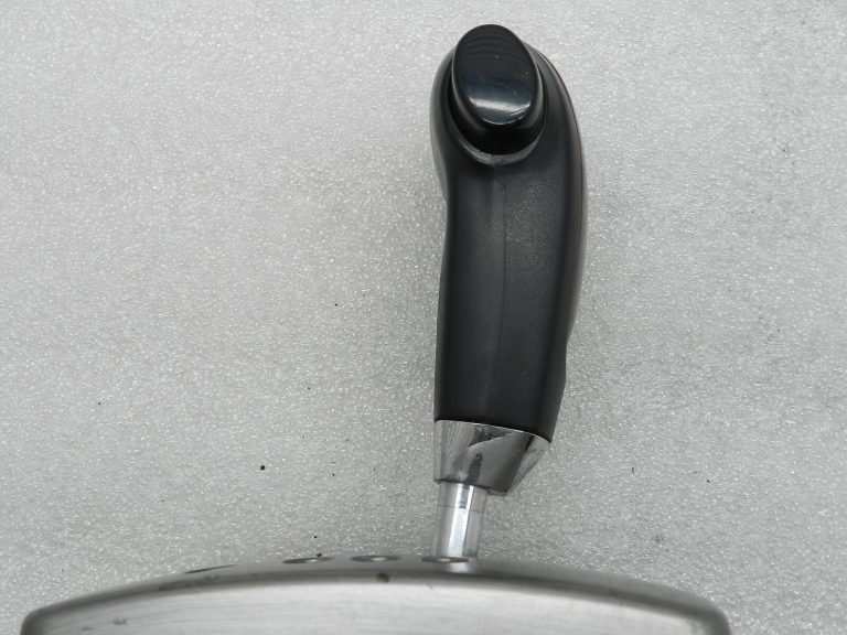 Kia Sorento oriģinālā automātiskā pārnesumkārba DEFEKTĪVA!