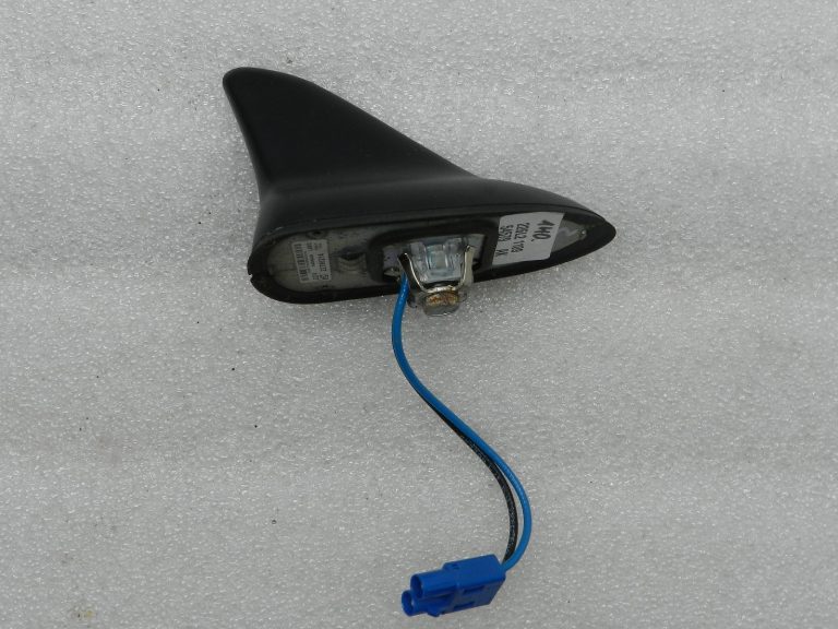 Opel Zafira C oriģinālā jumta antena
