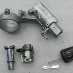 Opel Zafira C oriģinālo slēdzeņu cilindru komplekts