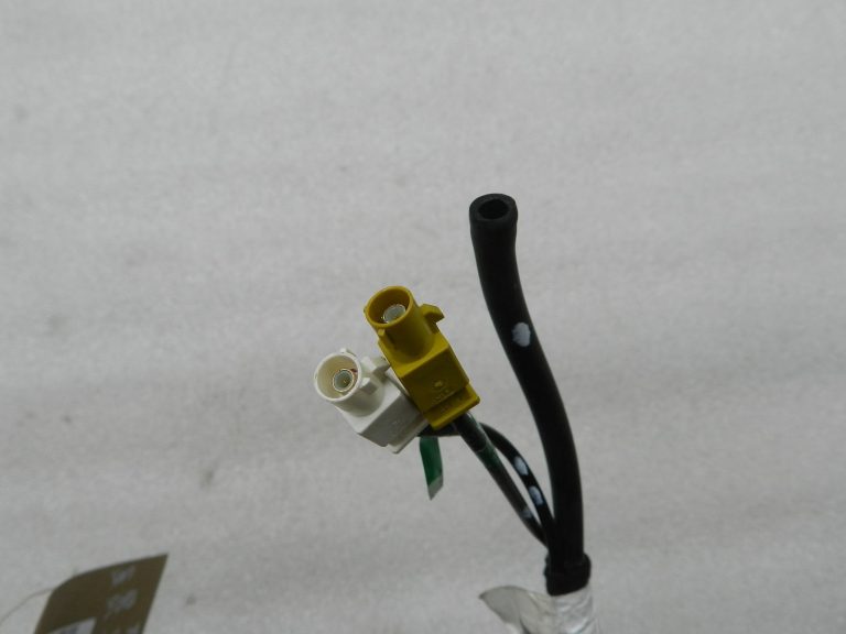 Renault Espace V oriģinālais antenas kabelis bagāžniekā