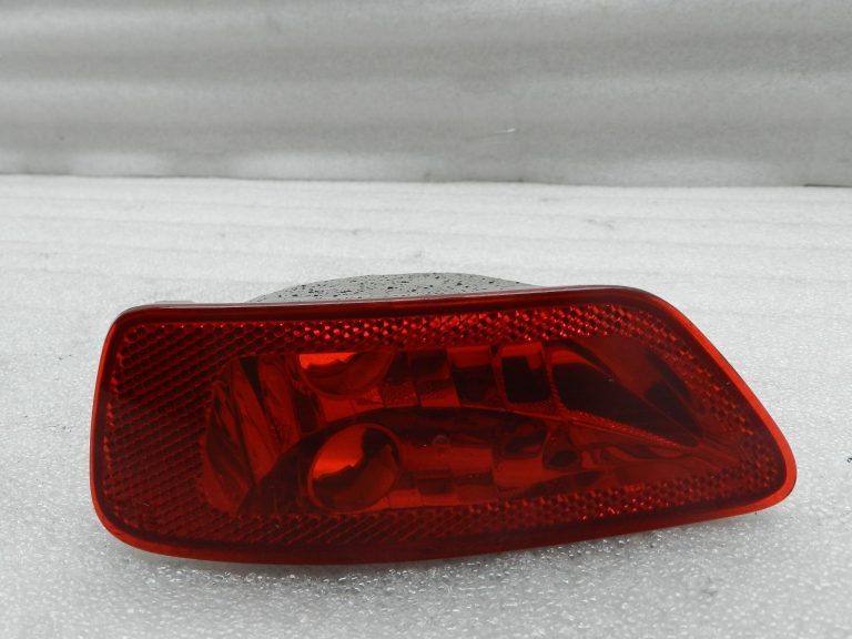 Jeep Grand Cherokee Overland Oriģinālais aizmugurējais aizmugurējais miglas lukturis aizmugurējais labais
