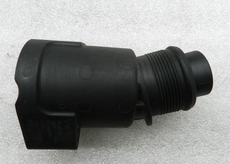 VW Skoda 2.0TDi turbokompresora ieplūdes kolektors 03L131111G