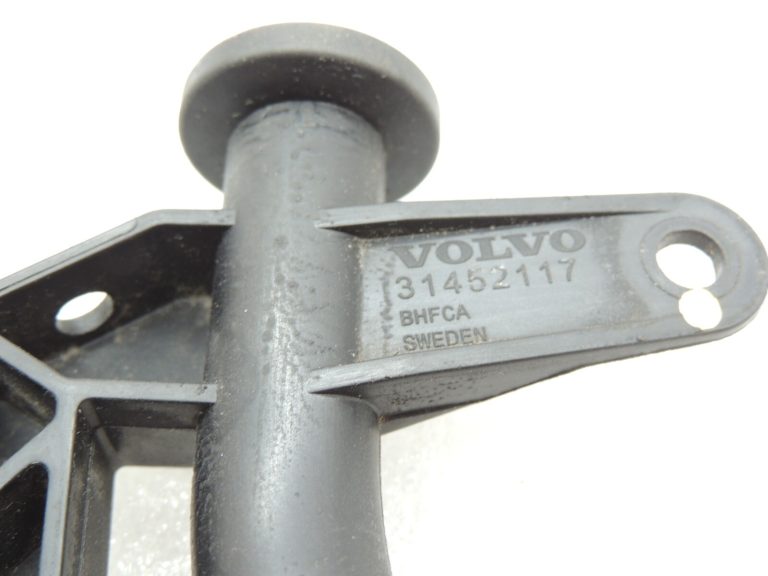 Volvo XC90 II 2.0D D5 D4204T11 Eļļas uzpildes caurule 31452117 32208990 Eļļas uzpildes caurule