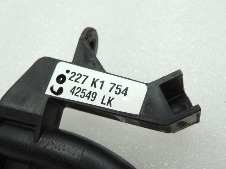 Volvo XC90 II 2.0D D5 D4204T11 Eļļas uzpildes caurule 31452117 32208990 Eļļas uzpildes caurule