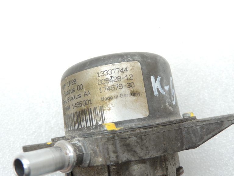 Opel Meriva B 1.4i vakuumsūknis 13337744 Vakuumsūknis
