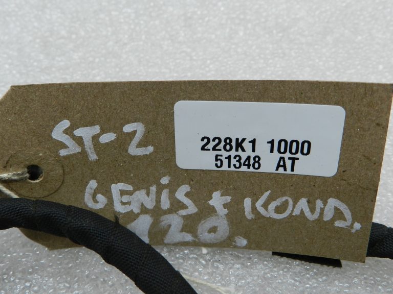 Cupra Leon KL8 Audi A3 oriģinālā startera motora instalācija 5WA971794Q