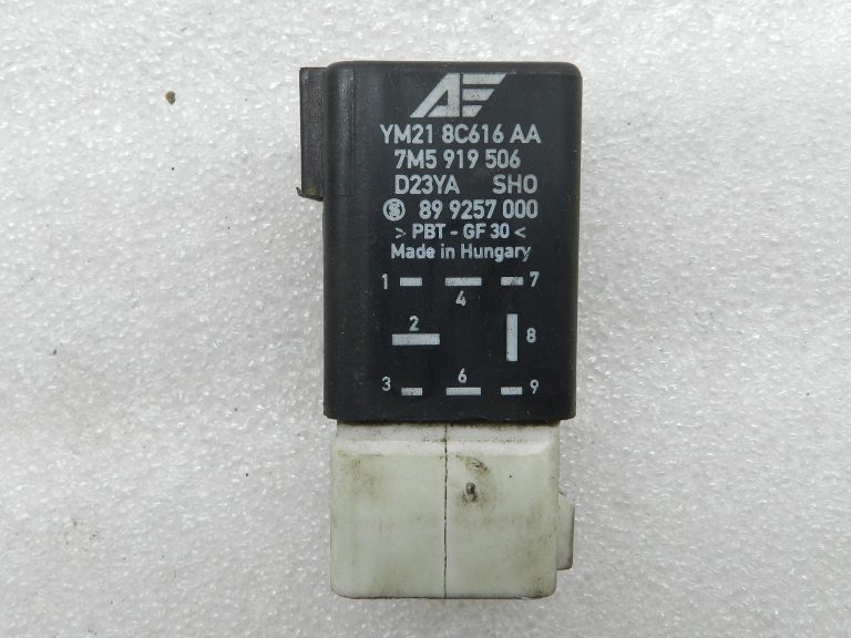 VW Sharan oriģināls vadības bloka relejs radiatora ventilators
