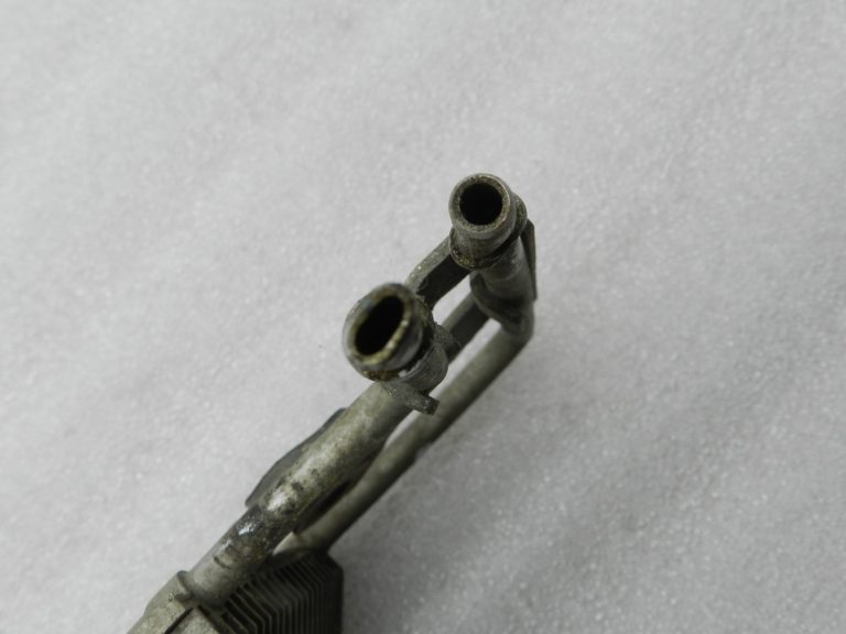 VW Audi Audi Seat Skoda Oriģinālais radiators Dīzeļdegvielas dzesētājs Degvielas dzesētājs