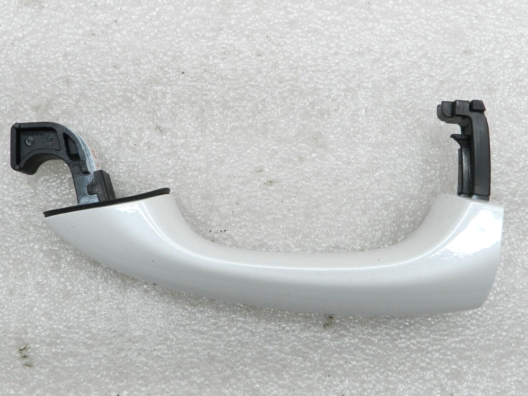 Opel Insignia B oriģinālais ārdurvju rokturis priekšējais aizmugurējais kreisais labais GP6