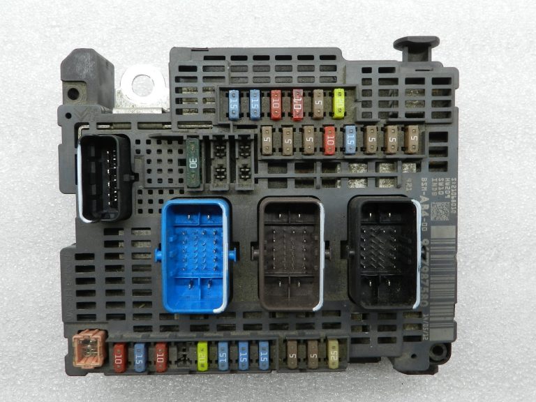 Peugeot 508 Original Fuse Box Control Unit Fuse Box BSM-AB4-00 DEFECTIVE!!!!