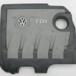 Volkswagen oriģinālais motora pārsegs TDI DEFECTIVE! 03L103925AR