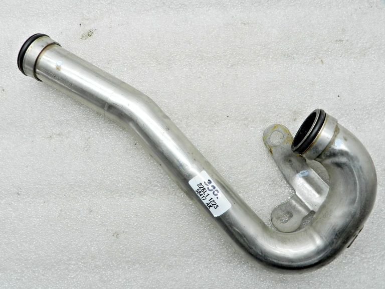 Nissan Qashqai oriģinālā EGR caurule