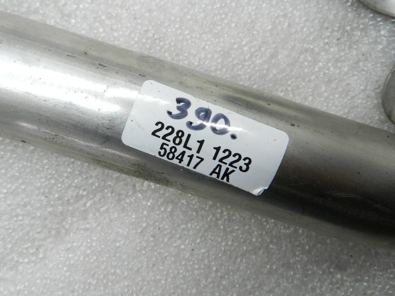 Nissan Qashqai oriģinālā EGR caurule