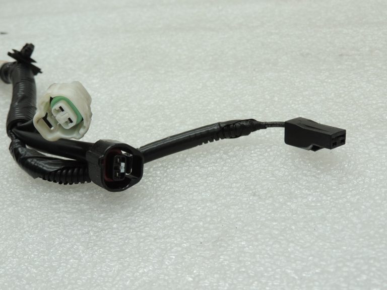 Mazda CX5 I aizmugurējo durvju instalācija KA2D-67-060A