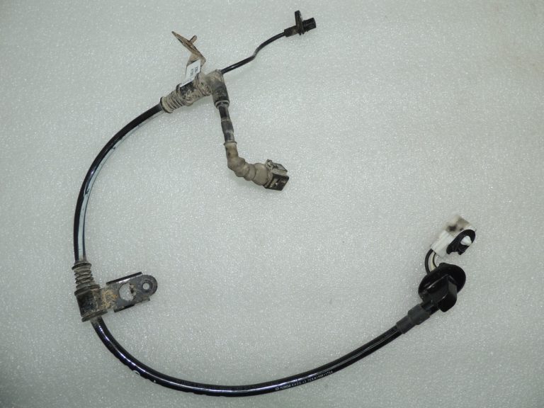 OEM Mazda CX5 I ABS riteņu ātruma sensors aizmugurējais labais KA0G-43-7EX