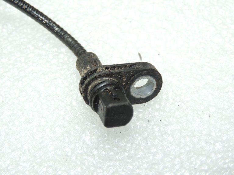 OEM Mazda CX5 I ABS riteņu ātruma sensors aizmugurējais labais KA0G-43-7EX