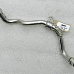 Nissan Qashqai oriģinālā turbokompresora eļļas padeves šļūtene