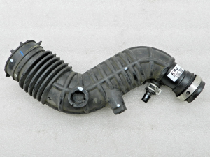 Nissan Renault original charge air cooler hose