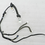 Nissan Qashqai oriģinālās durvju elektroinstalācijas aizmugurējā labajā pusē