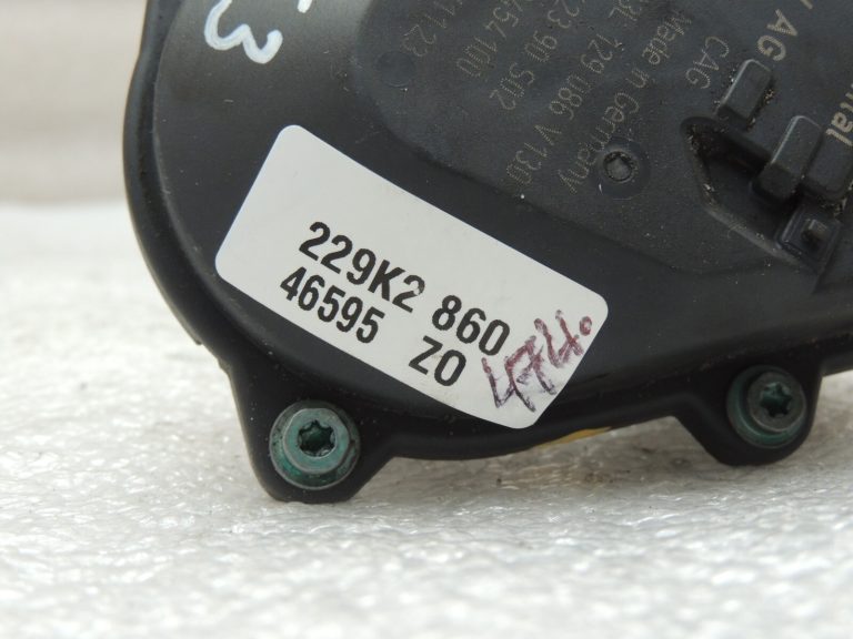 VW Tiguan 5N 2.0TDi Ieplūdes kolektora servo motors 03L129711E 03L129086V