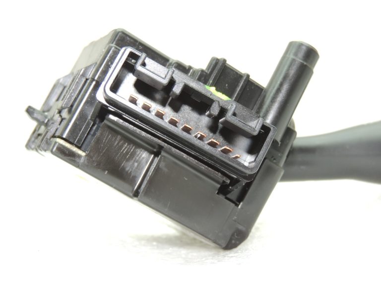 Suzuki SX4 Swift Fiat Sedici tīrītāju slēdzis 3731062JA1