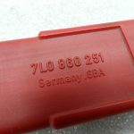 Volkswagen Touran oriģinālais brīdinājuma trīsstūris 7L0860251