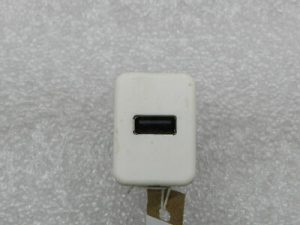 Chevrolet Captiva oriģinālais USB savienojums 20944418
