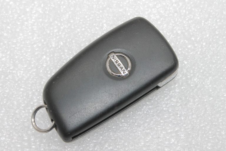 Oriģināls Nissan X-Trail T32 tālvadības pults H05614CA0B