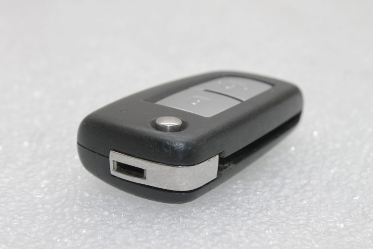 Oriģināls Nissan X-Trail T32 tālvadības pults H05614CA0B