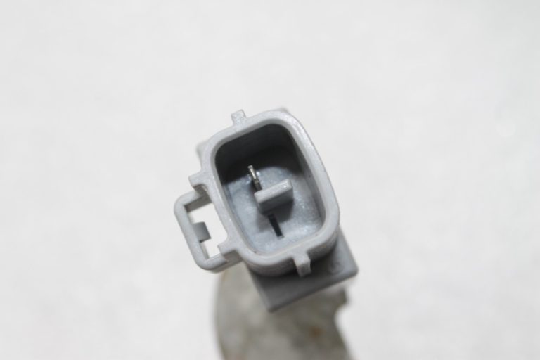 Oriģināls Toyota Avensis T27 kondensatora releja 90980-04194, 9098004194
