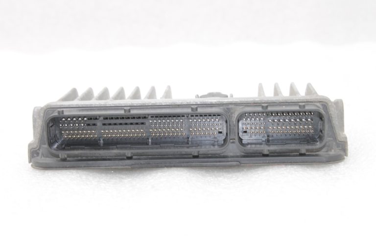 Oriģināls Toyota Avensis T27 1.8 2ZR-FAE motora vadības bloks 89661-05P20, 8966105P20
