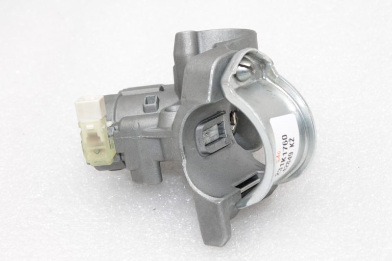 Oriģināls Toyota Avensis T27 aizdedzes slēdzenes korpuss 4502002241, 45020-02241