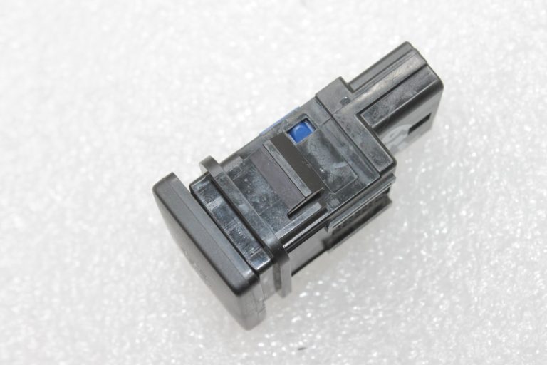 Oriģināls Toyota Avensis T27 ESP VSC OFF slēdzis 8498802041, 84988-02041