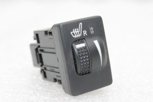 Oriģināls Toyota Avensis T27 sēdekļu apsildes slēdzis pa labi 8475105060, 84751-05060