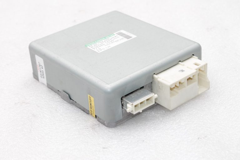 Toyota Avensis T27 stūres pastiprinātājs Stūres mehānisma vadības bloks 8965005180, 89650-05180