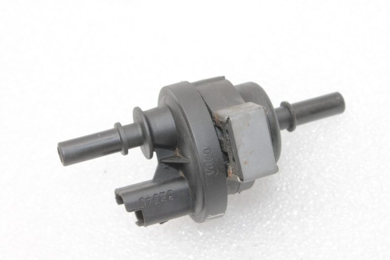 OEM Dacia Logan II Sandero II Renault elektromagnētiskais vārsts vakuuma vārsts 8200660852