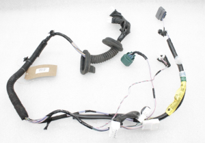 Nissan X-Trail T32 Priekšējo labās puses durvju elektroinstalācijas instalācija 241244CC0A, 241244CC1A