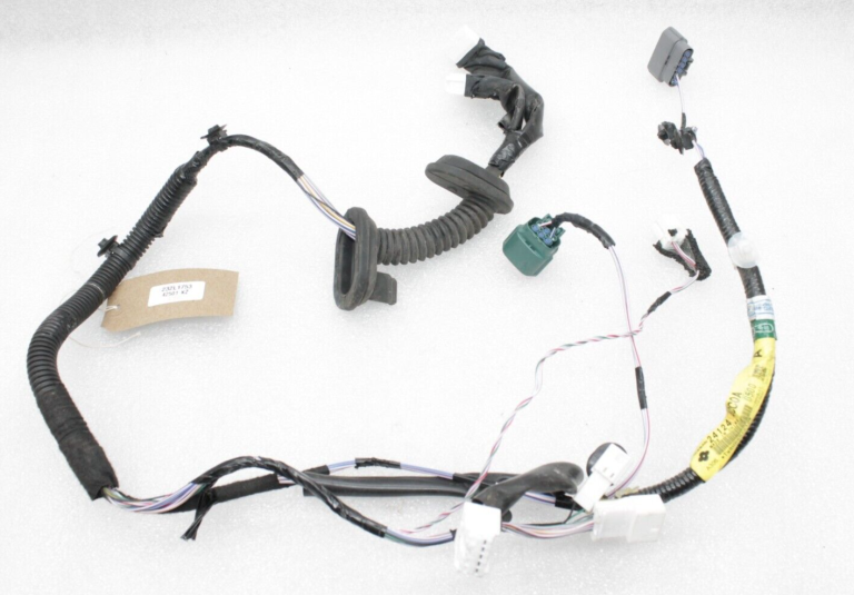 Nissan X-Trail T32 Priekšējo labās puses durvju elektroinstalācijas instalācija 241244CC0A, 241244CC1A