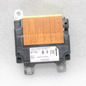 Nissan X-Trail T32 gaisa spilvenu vadības bloks ar ACCIDENT DATA K88204BF0A, K8820 4BF0A
