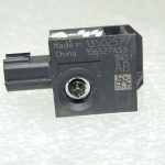 Opel Antara sadursmes sensors priekšā 13502577