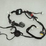 Hyundai i40 Durvju instalācijas instalācija priekšējā kreisā 916003Z210
