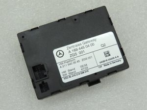 Mercedes W169 A klases A150 centrālā vārtejas vadības bloks A2115403545 A1695406945