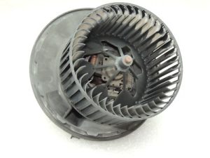 Mercedes W169 A klases A150 ventilatora motors A1698200642