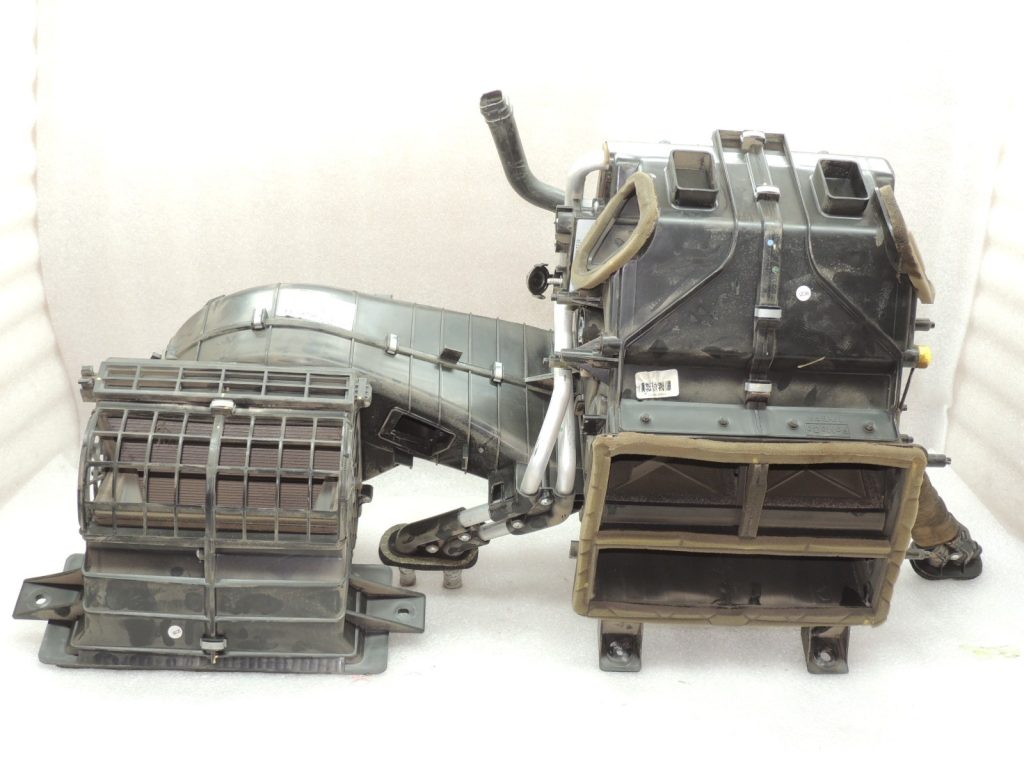 Ford Ranger P375 TKE gaisa kondicioniera kaste 2262628